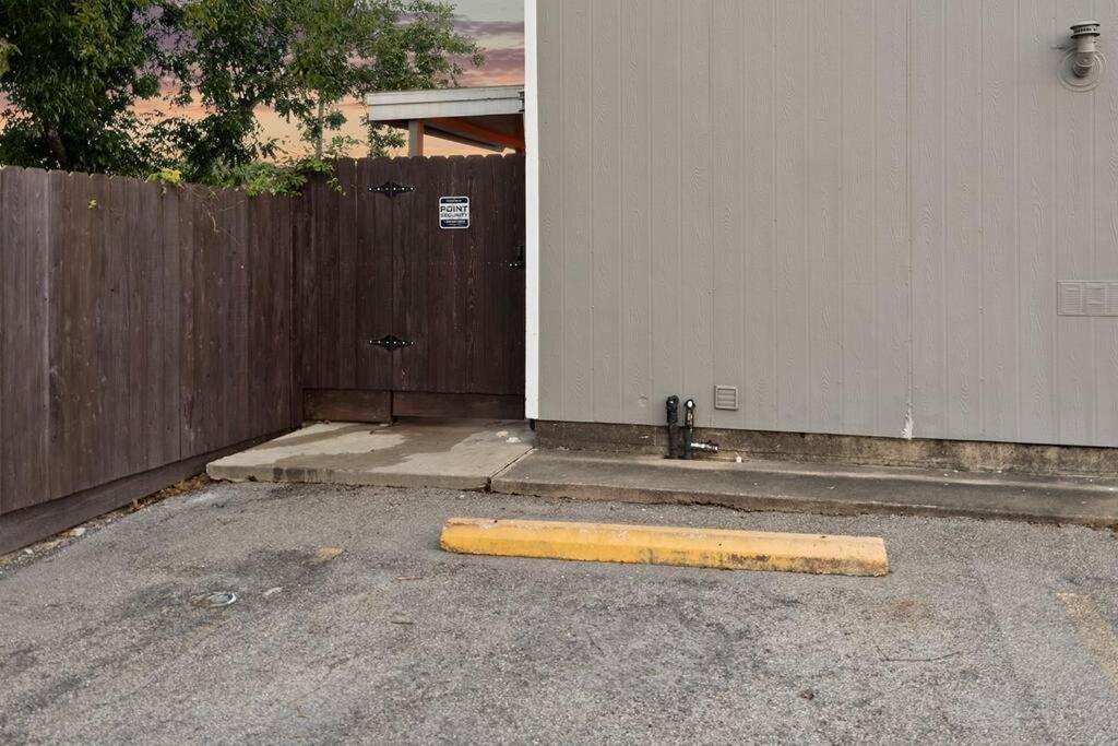 Sunnyside Retreat Apartamento Bacliff Exterior foto